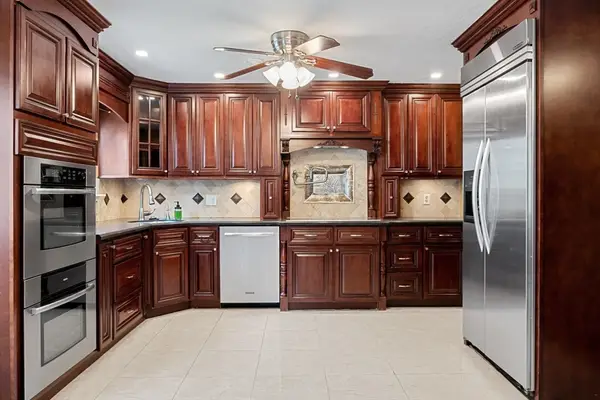 23 Pebble Pl #23, Malden, MA 02148