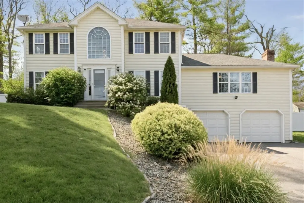 164 Wachusett St, Holden, MA 01520 - #1