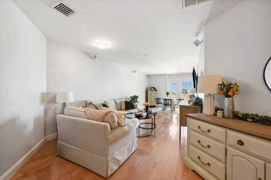 312-320 W 3rd St #305, Boston, MA 02127 - #2