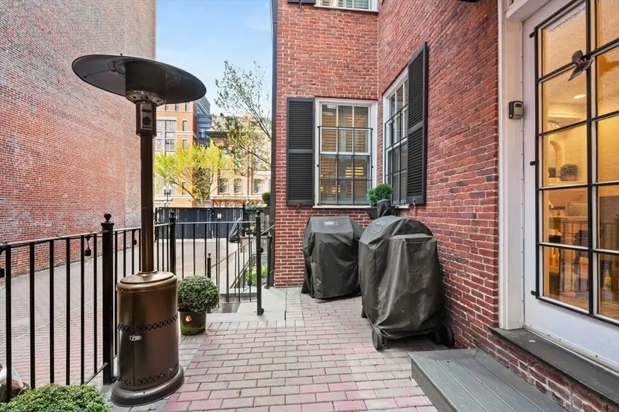 1724 Washington Street #2, Boston, MA 02118 - #3