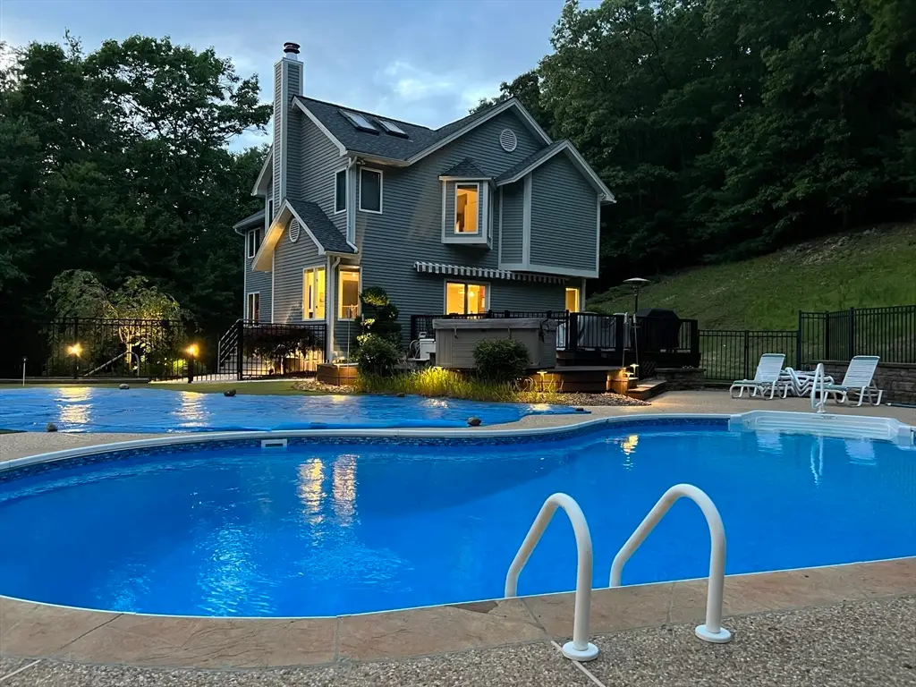 247 Granite St, Leominster, MA 01453 - #1