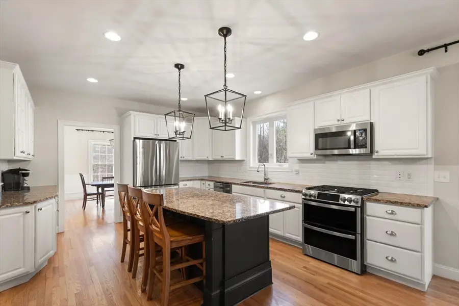 22 Dexter Dr, Rowley, MA 01969 - #3