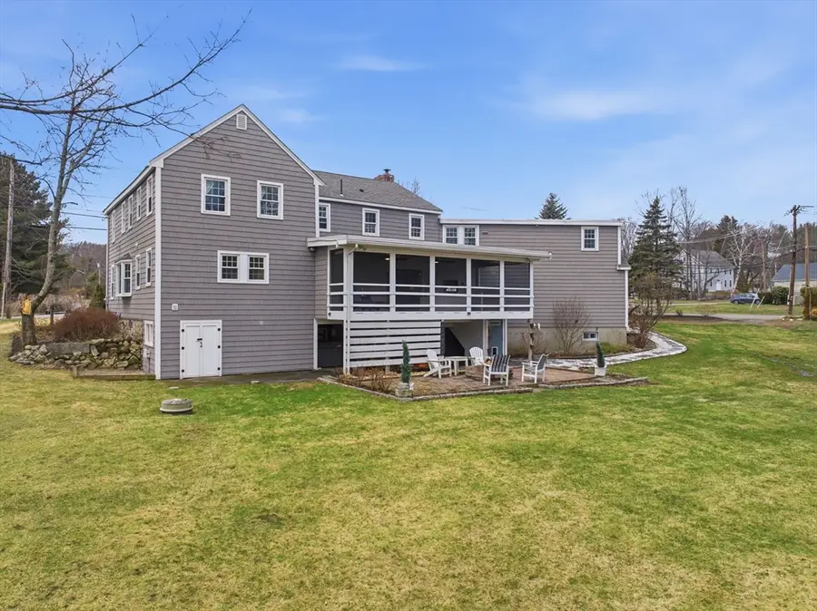 458 Johnson St, North Andover, MA 01845 - #3