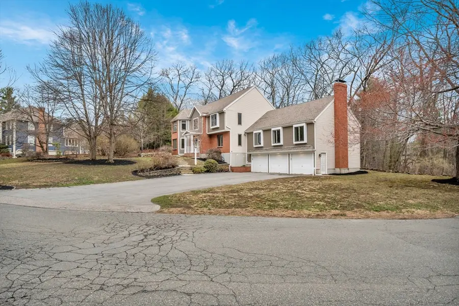 315 Candlestick Rd, North Andover, MA 01845 - #3