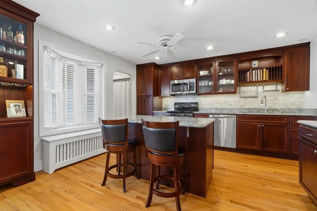 760-762 E 5th St #2, Boston, MA 02127 - #1