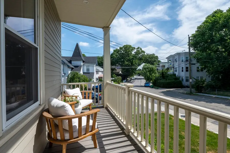 349 Linwood Ave #1, Newton, MA 02460 - #3