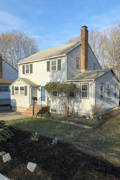 1 Gwinnett St, Boston, MA 02136