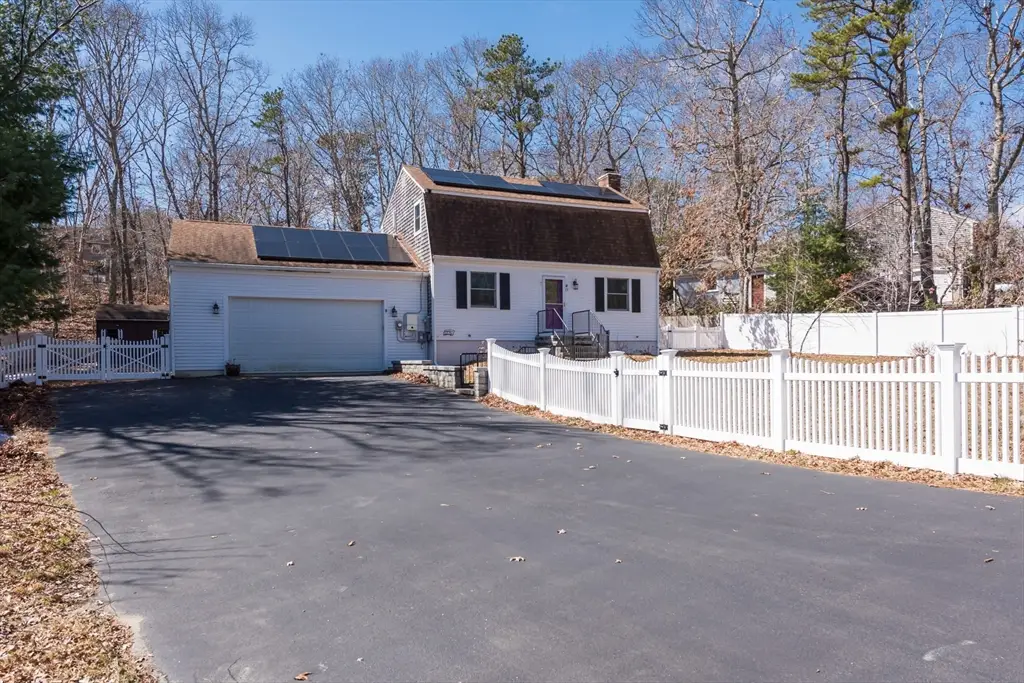 19 Meredith Road, Forestdale, MA 02644 - #1