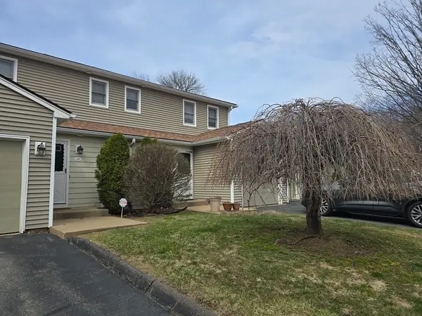 59 Brookside Village #59, Enfield, CT 06082