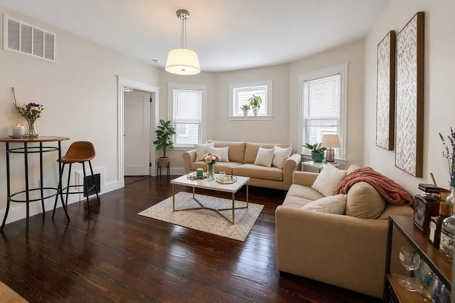 9 Hallam St. #3, Boston, MA 02125 - #3