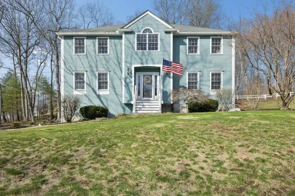 1 Heidi Lane, Grafton, MA 01519
