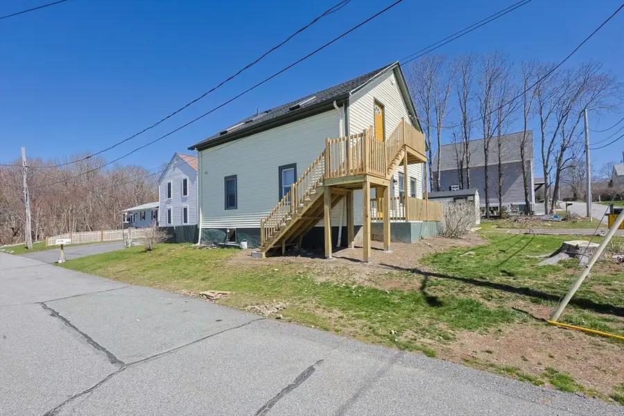 192 Butler St, Somerset, MA 02725 - #3