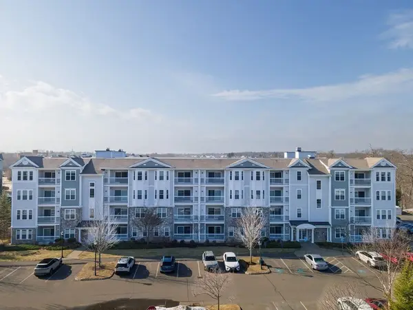 426 John Mahar Hwy #408, Braintree, MA 02184