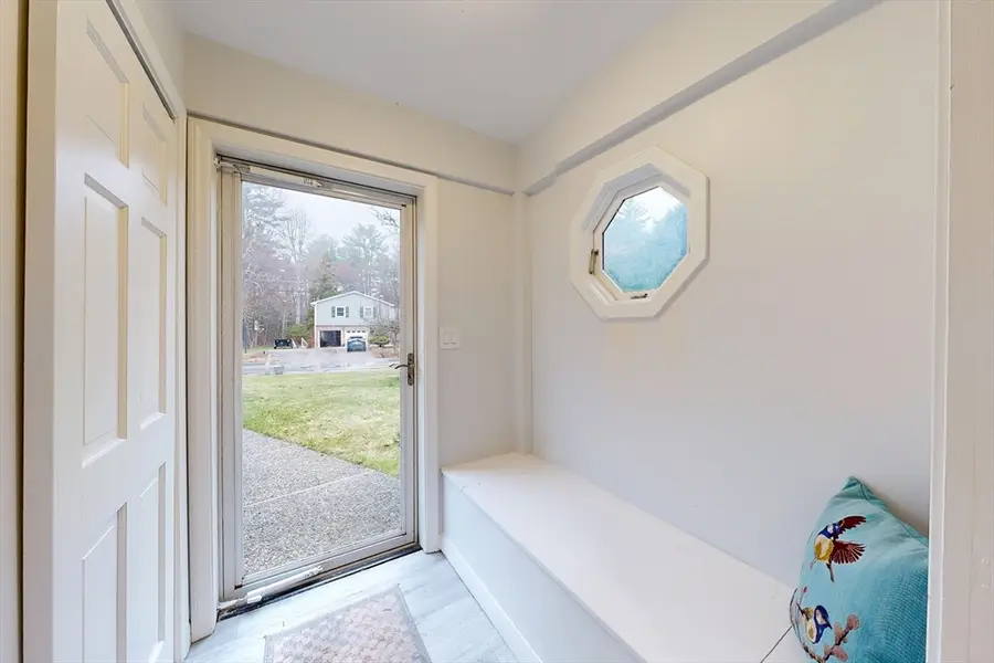 29 Evergreen Way, Medfield, MA 02052 - #3