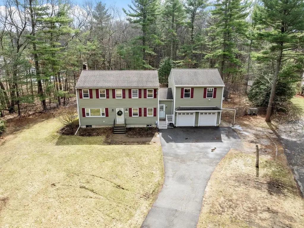 436 Foster Rd, Tewksbury, MA 01876 - #1