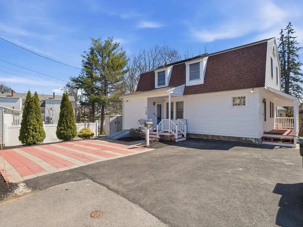 19 Elm Ct, Andover, MA 01810 - #1