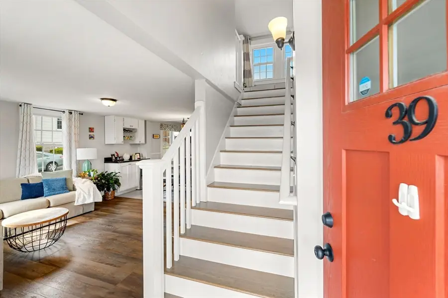 39 Chestnut St, Peabody, MA 01960 - #3