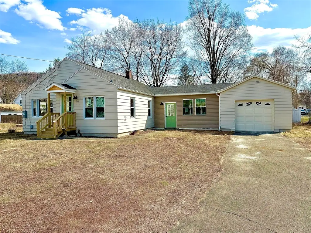 26 Mt. Tom Ave, Easthampton, MA 01027 - #1