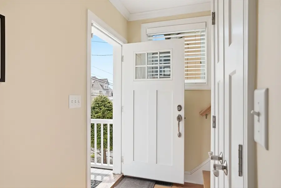 22 Grampian Way, Boston, MA 02125 - #3