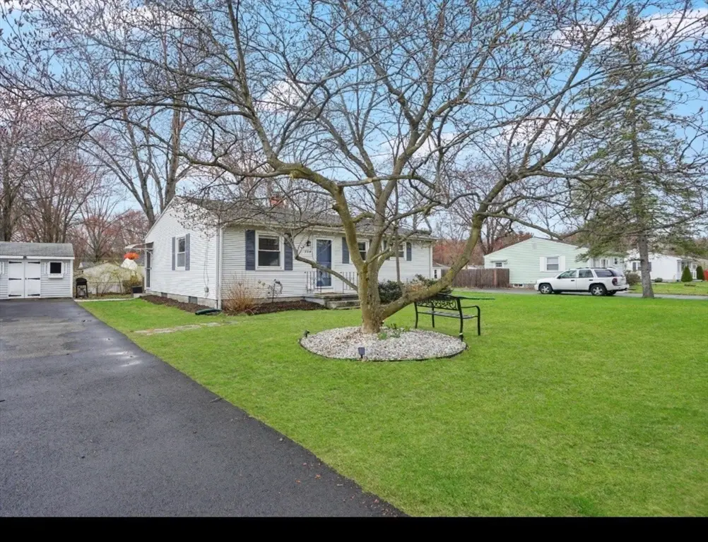 134 Newhouse St, Springfield, MA 01118 - #1