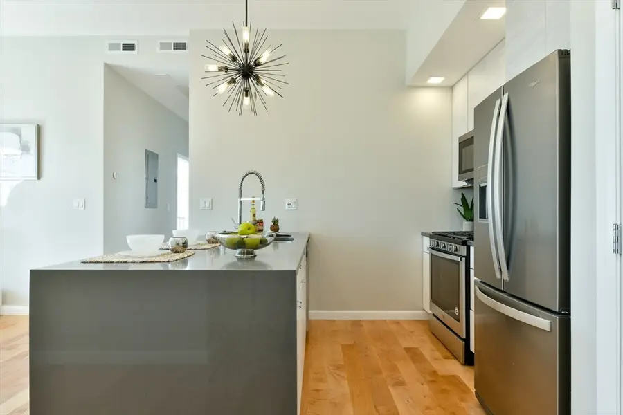 87 Parker St #402, Chelsea, MA 02150 - #3
