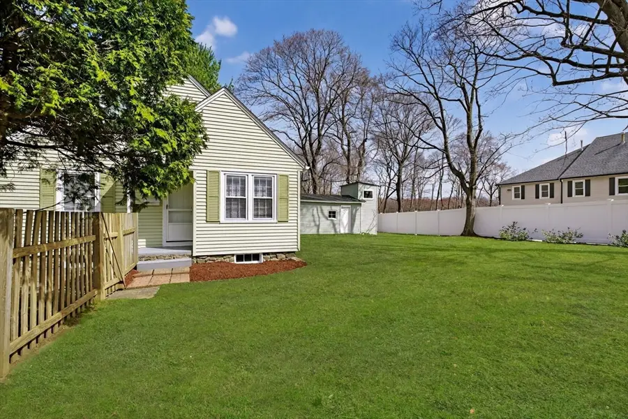 41 Clinton St, Marlborough, MA 01752 - #3