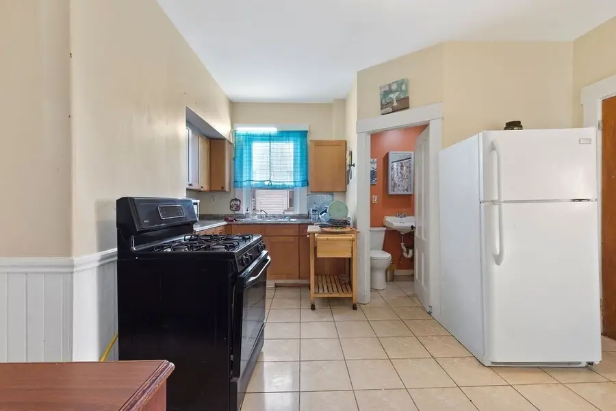 311 Purchase St, New Bedford, MA 02740 - #3