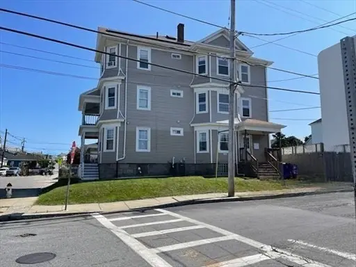 455 Dwelly St, Fall River, MA 02724 - #1