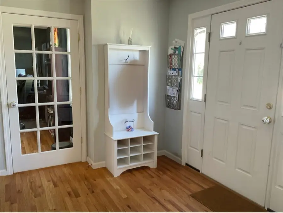 124 Pond St, Weymouth, MA 02190 - #2