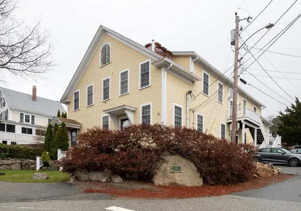 457 Washington St #2, Gloucester, MA 01930