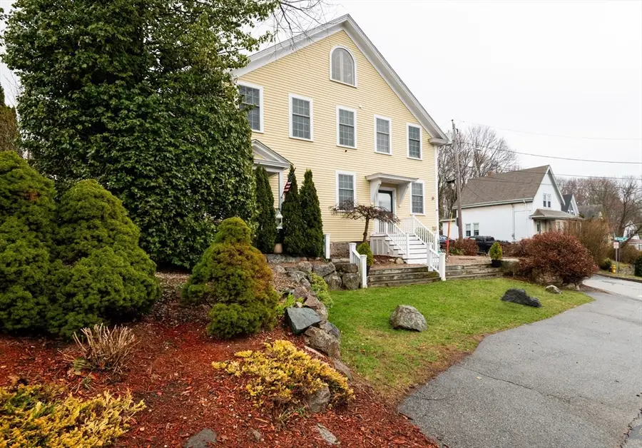 457 Washington St #2, Gloucester, MA 01930 - #2