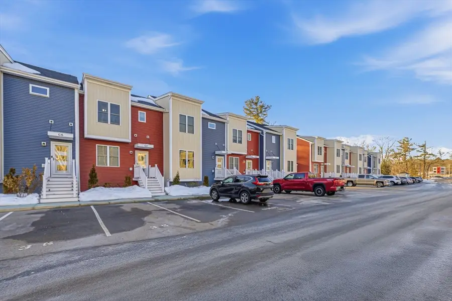 680 Temple St #C4, Whitman, MA 02382 - #3