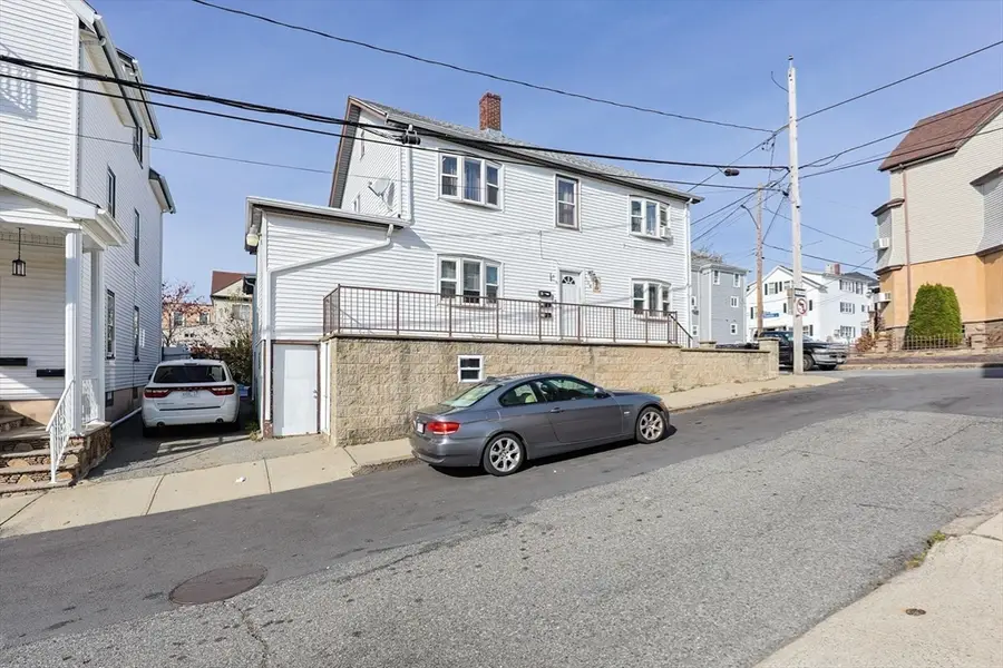104 Oak St, Fall River, MA 02720 - #2