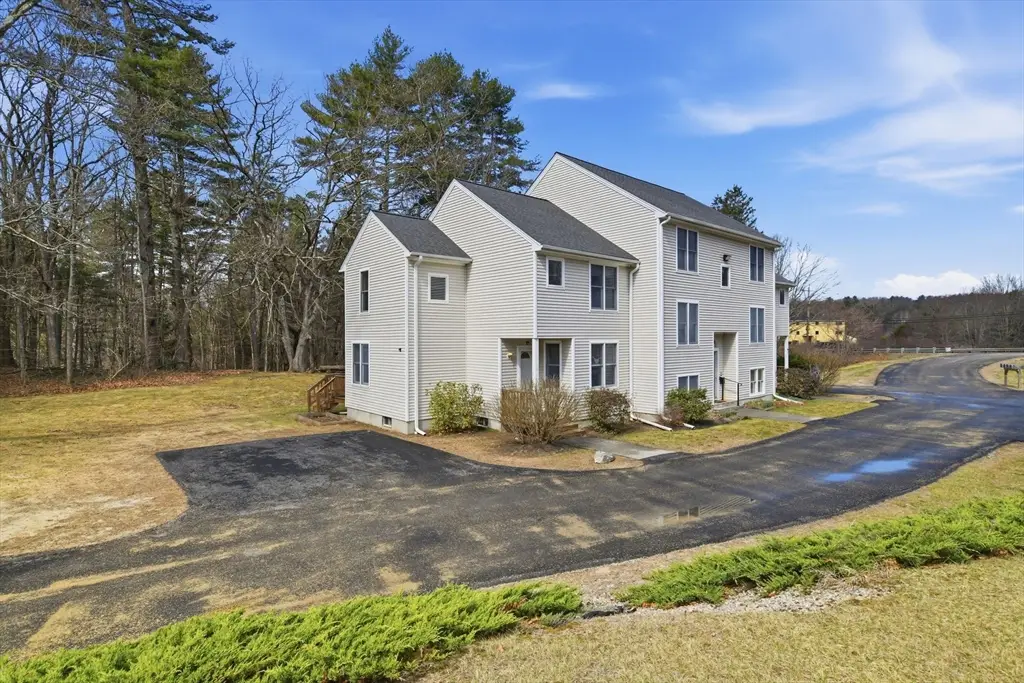 10 Meadowbrook Ct #10, Oxford, MA 01540 - #1