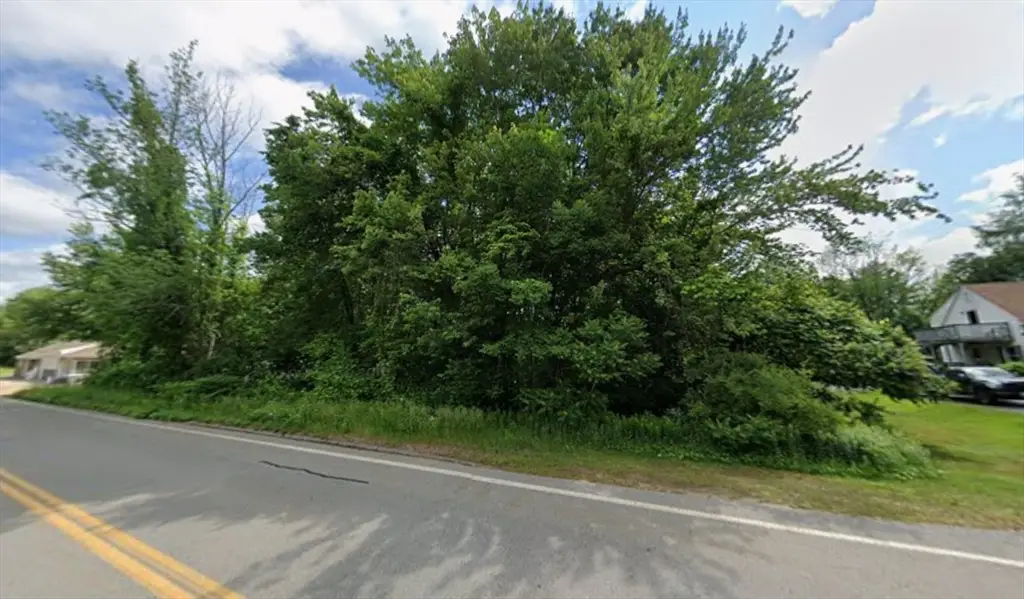 595 Pleasant, Rochdale, MA 01542 - #1