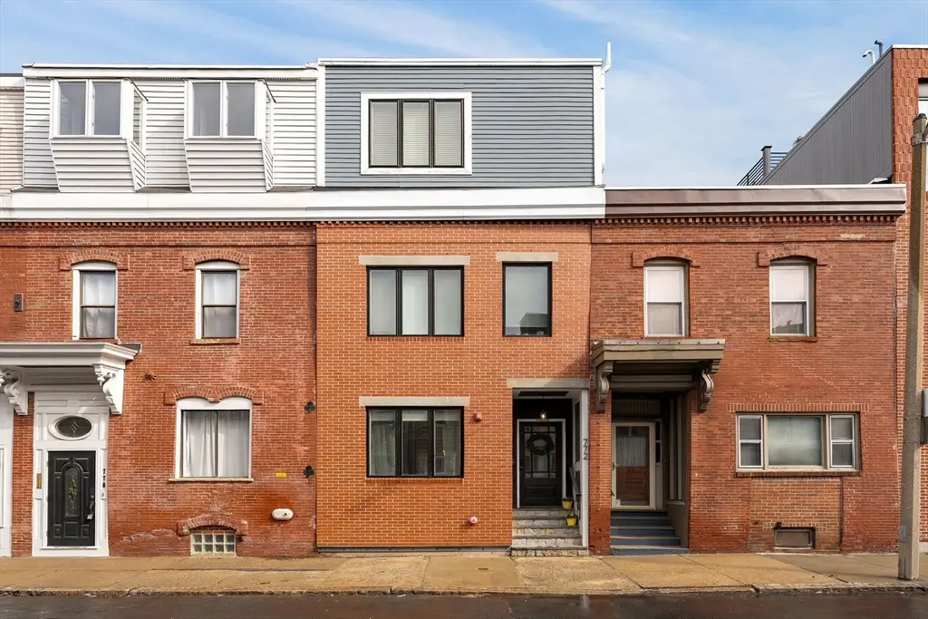 772 E 6th St #1, Boston, MA 02127 - #1