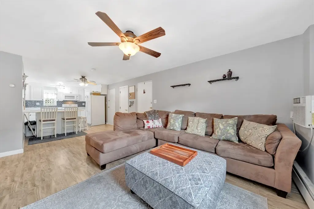 29 Arlington Rd #1-1, Woburn, MA 01801 - #1