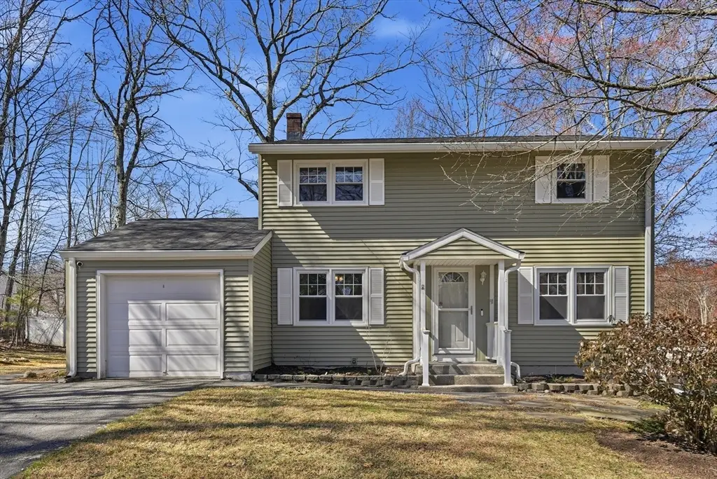 91 Brierwood Dr, Northampton, MA 01062 - #1