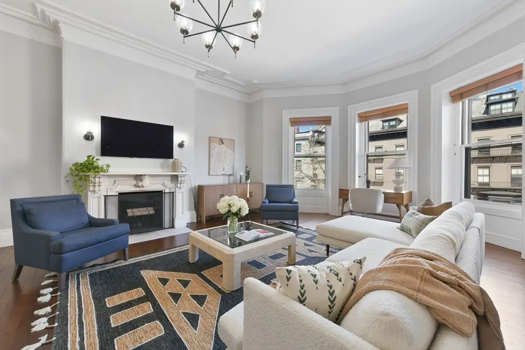 121 Beacon St #4, Boston, MA 02116 - #1