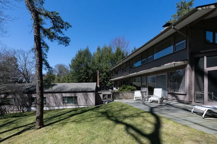 24 Barberry Rd, Lexington, MA 02421 - #3