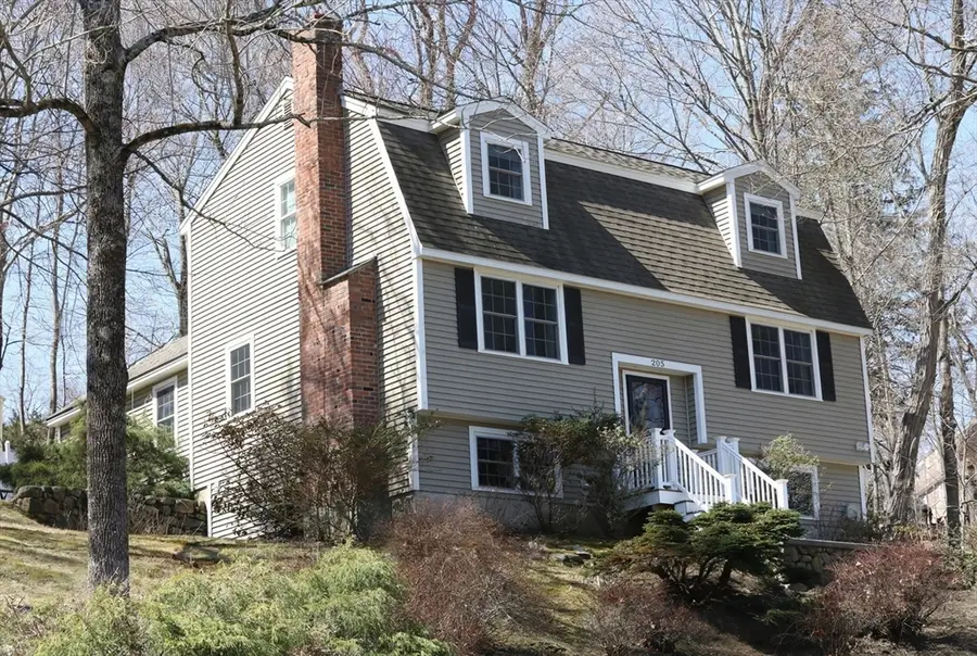 205 Golden Hill Avenue, Haverhill, MA 01830 - #3