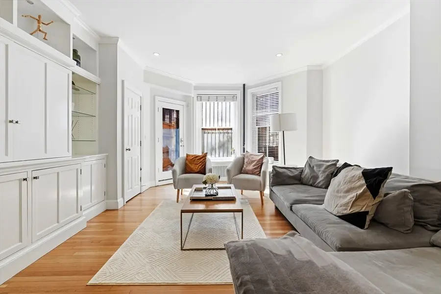 234 Marlborough St #1, Boston, MA 02116 - #3