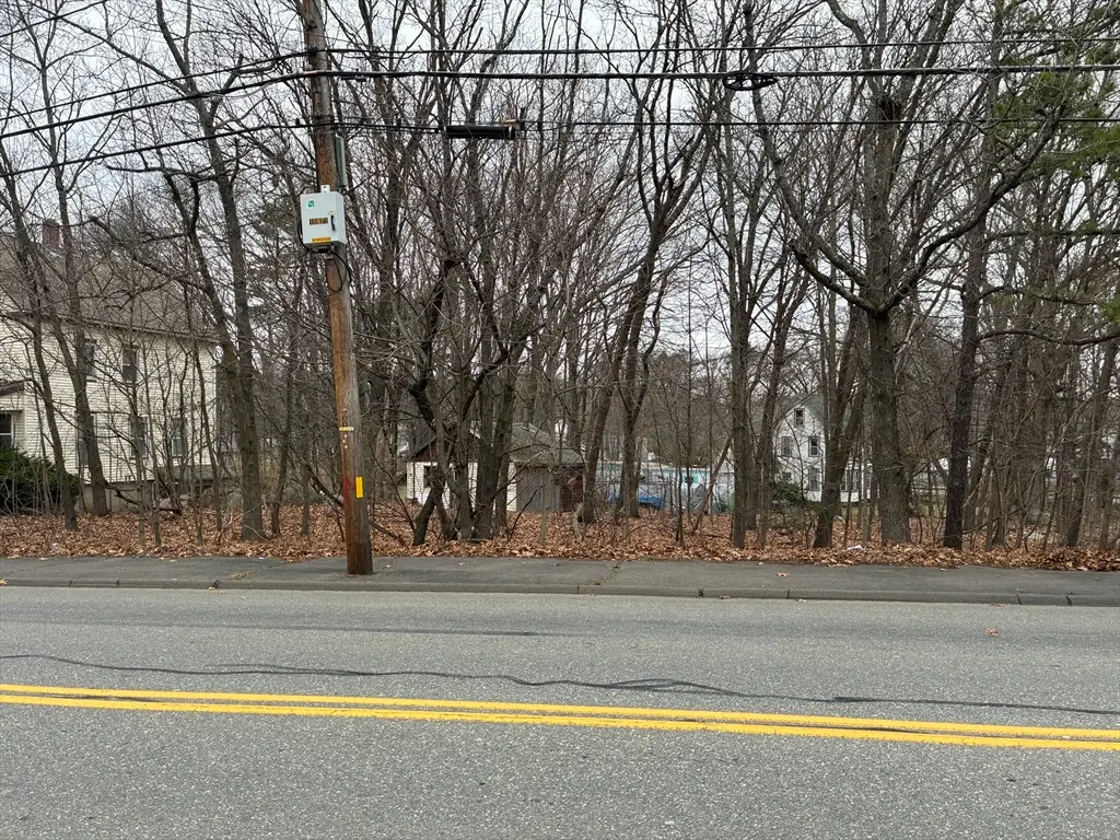 219 Montvale Ae, Woburn, MA 01801 - #1