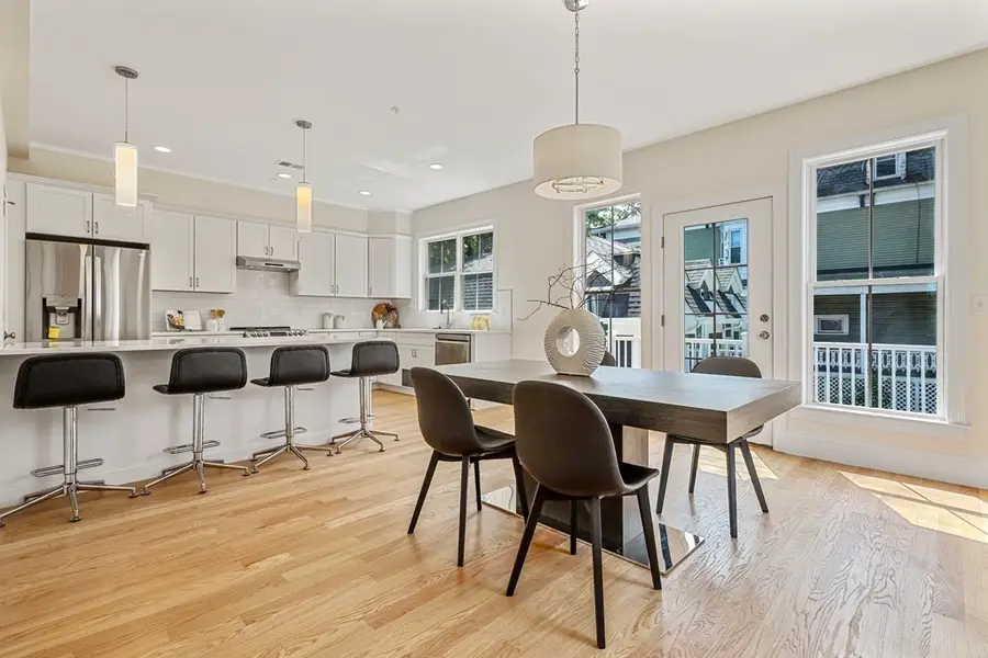 68 Chestnut Street #3, Newton, MA 02465 - #2