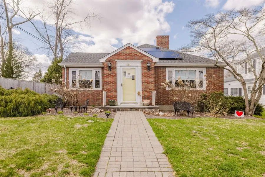 554 Madison Street, Fall River, MA 02720 - #2