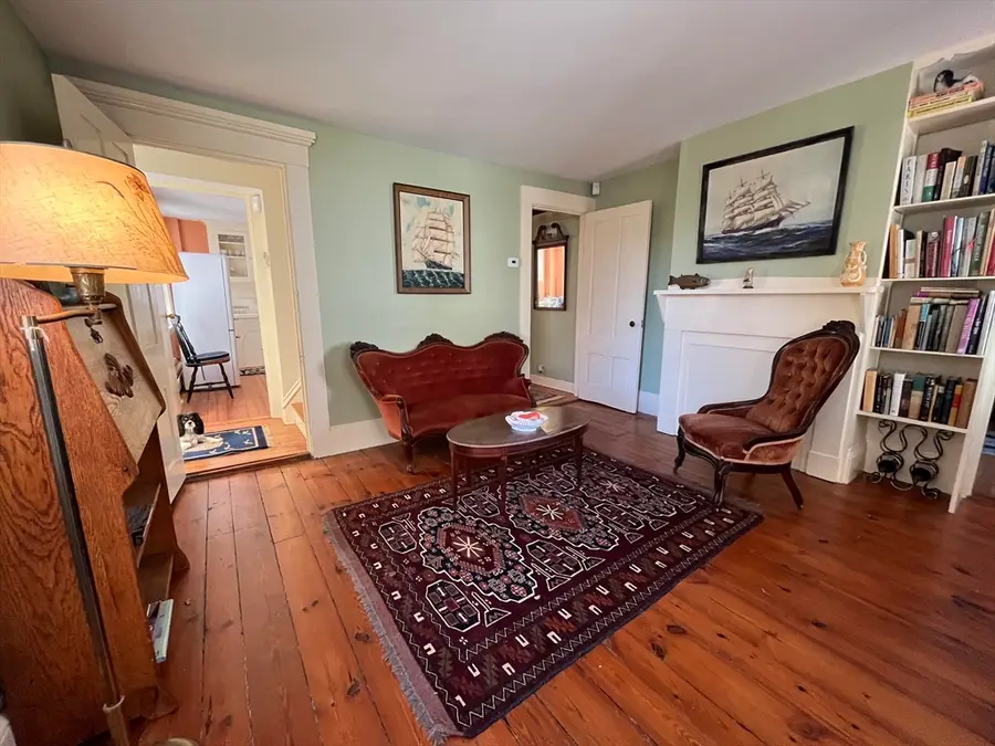 60 Mechanics Lane, New Bedford, MA 02740 - #3