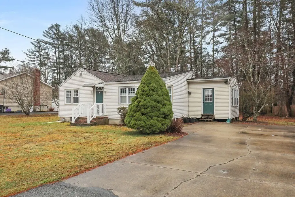 4 James Ave, East Freetown, MA 02717 - #1