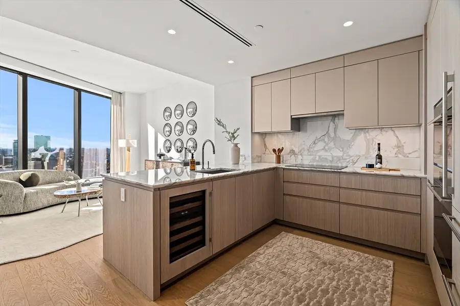 682 Atlantic Ave #40B, Boston, MA 02111 - #2