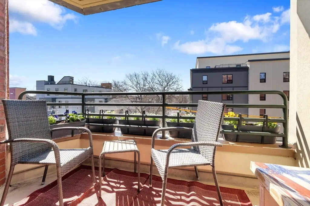 25 Marion St #46, Brookline, MA 02446 - #1