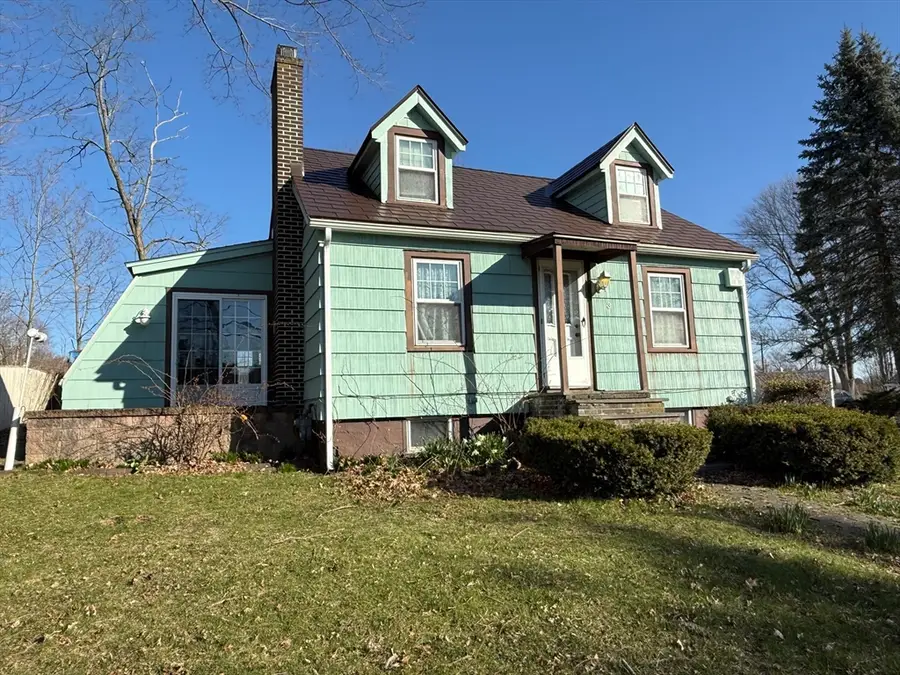 3 Ferry Rd, Haverhill, MA 01835 - #2